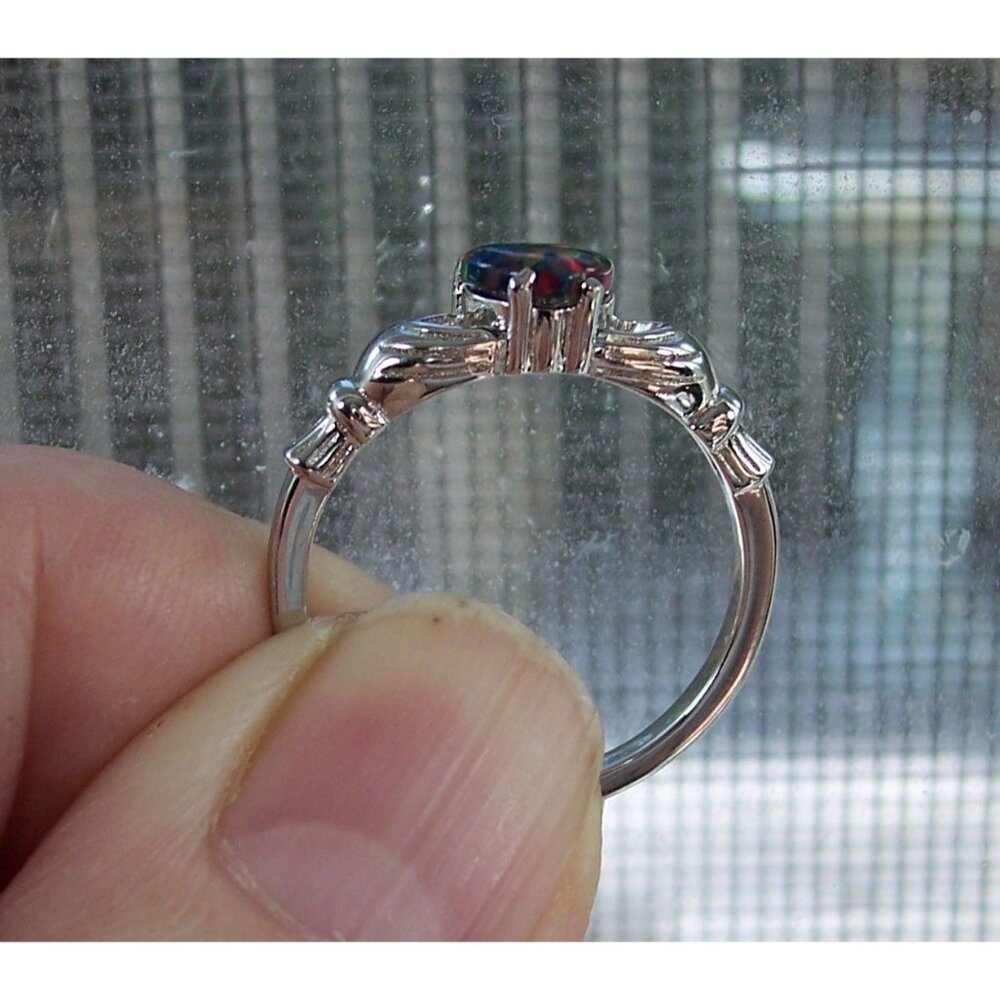 925 STERLING SILVER Dainty Lab Created Black Opal CZ Celtic Claddagh Ring - Picture 6 of 16